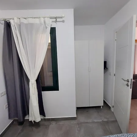 Casa Antonio Pasillo Al Mar 40a Ferienhaus